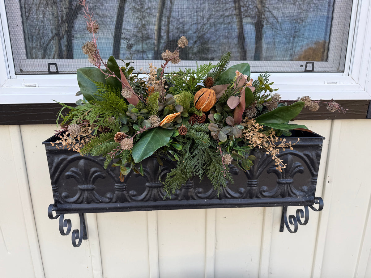 Orange and Cinnamon Table Centrepiece
