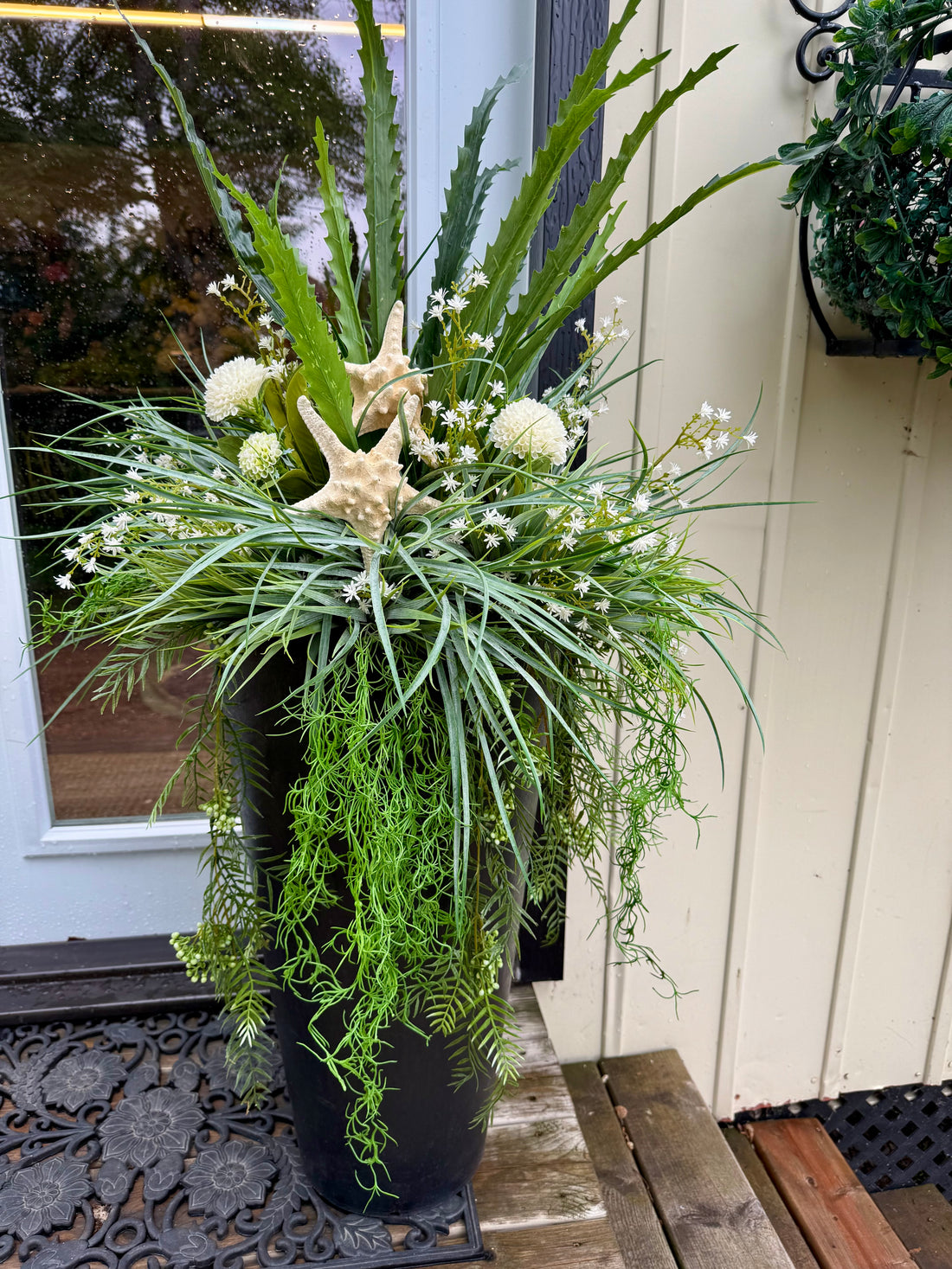 Coastal Drop in planter