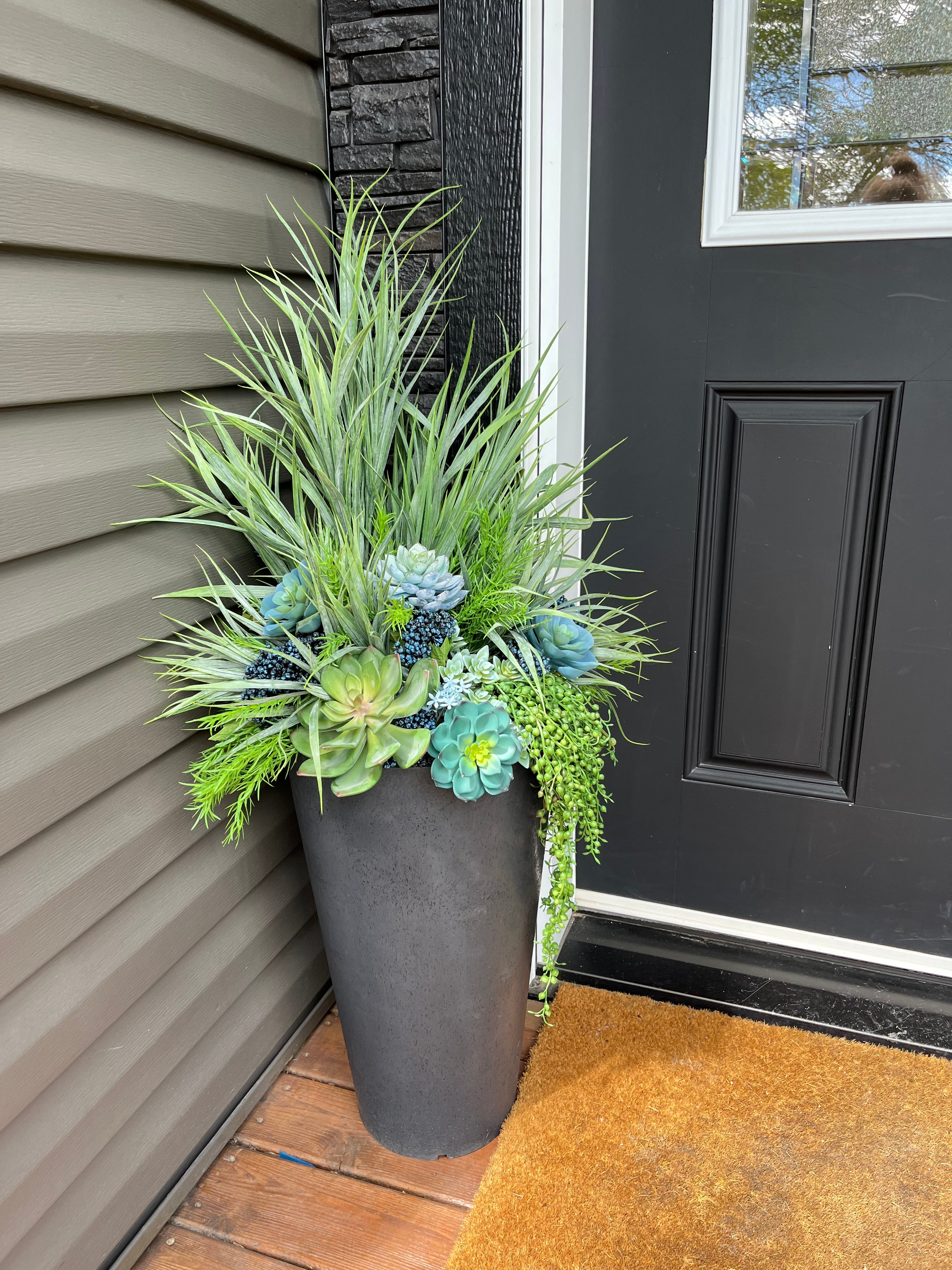 Blue and green planter insert