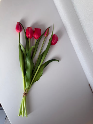 Rose 18” Fresh Touch Tulip Bundle