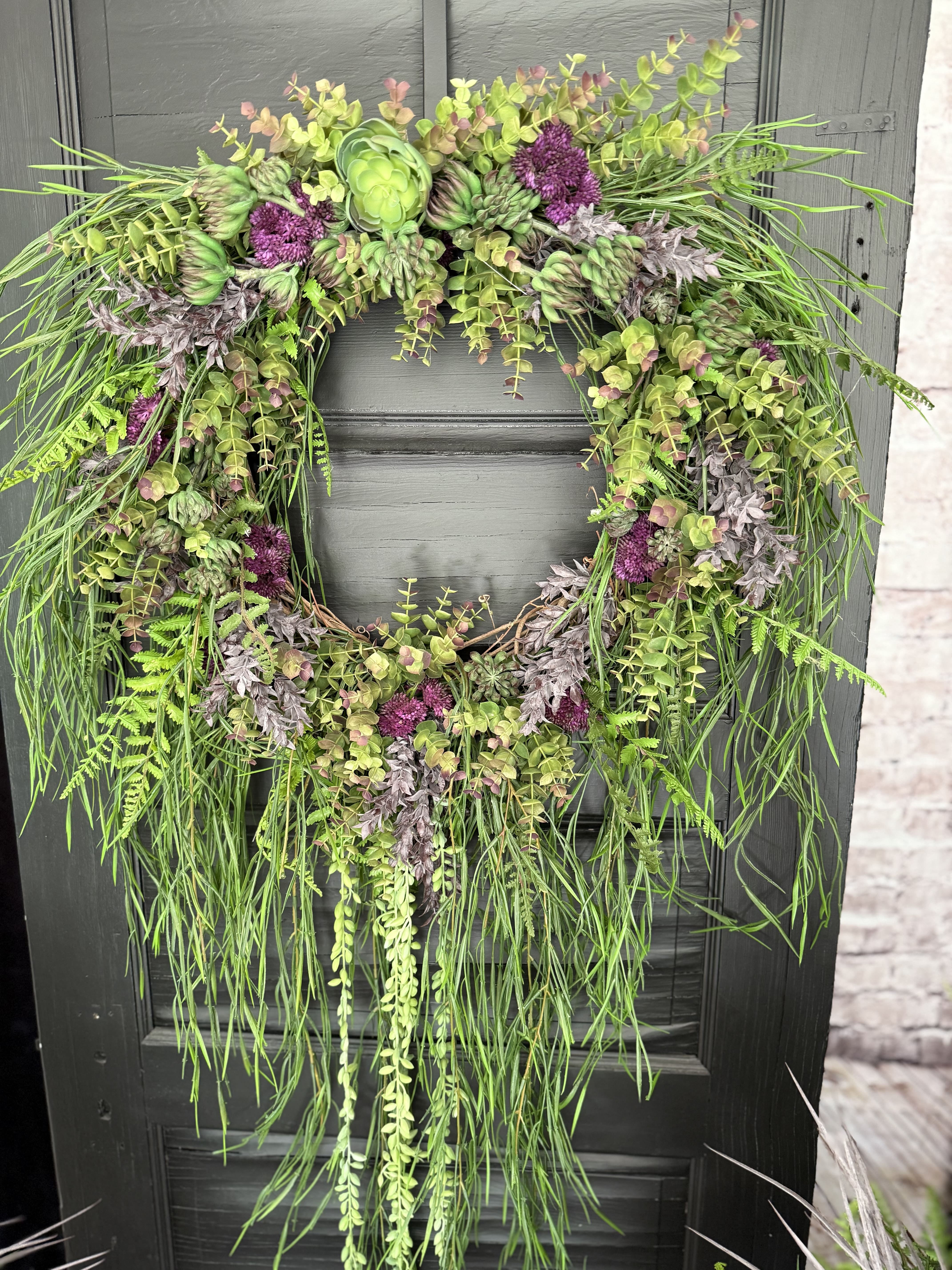 Tear Drop Succulent Wreath