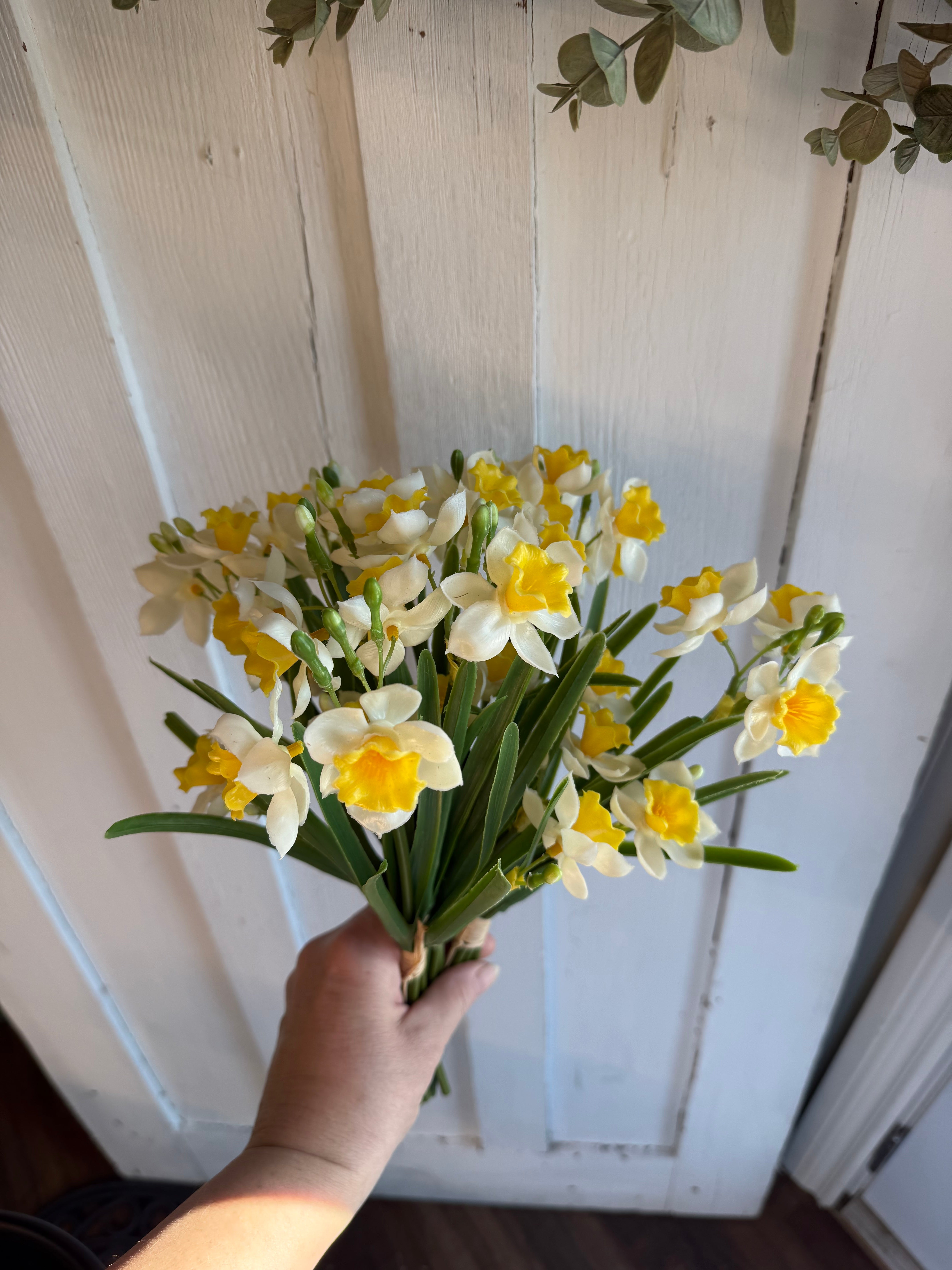 12” Fresh Touch Yellow Paper white Bundle