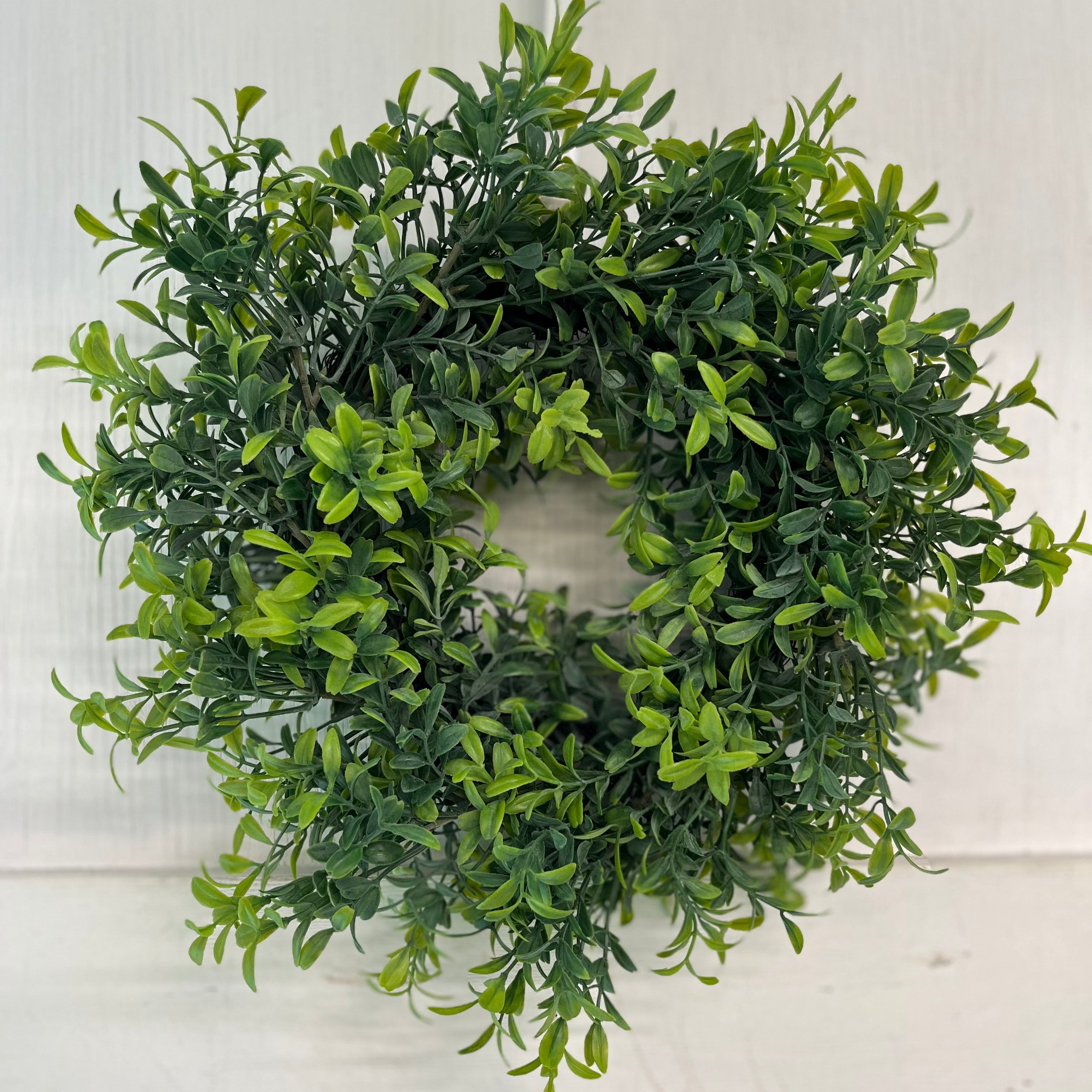 20” Greenery Wreath