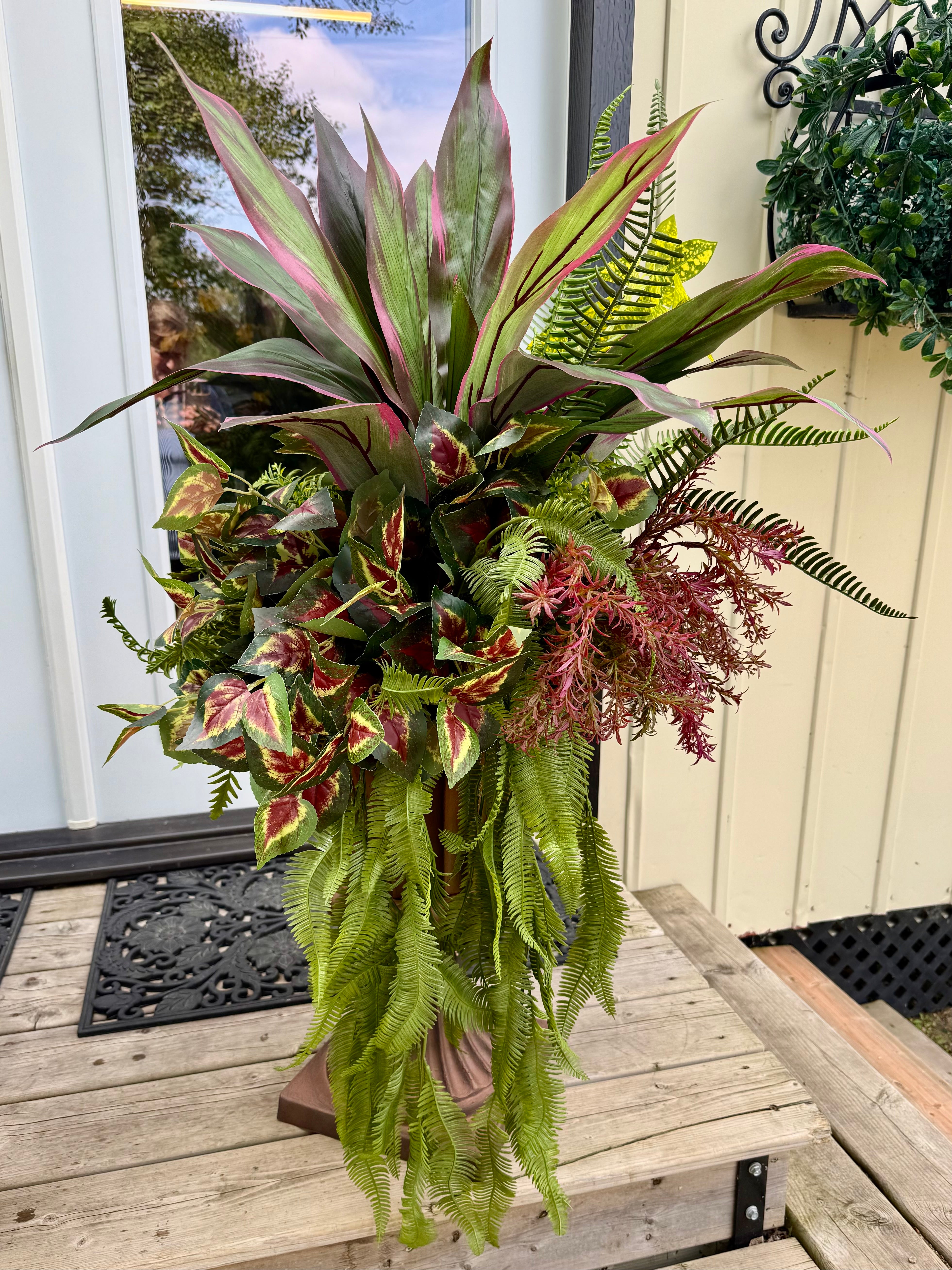 Artificial Mixed Planter