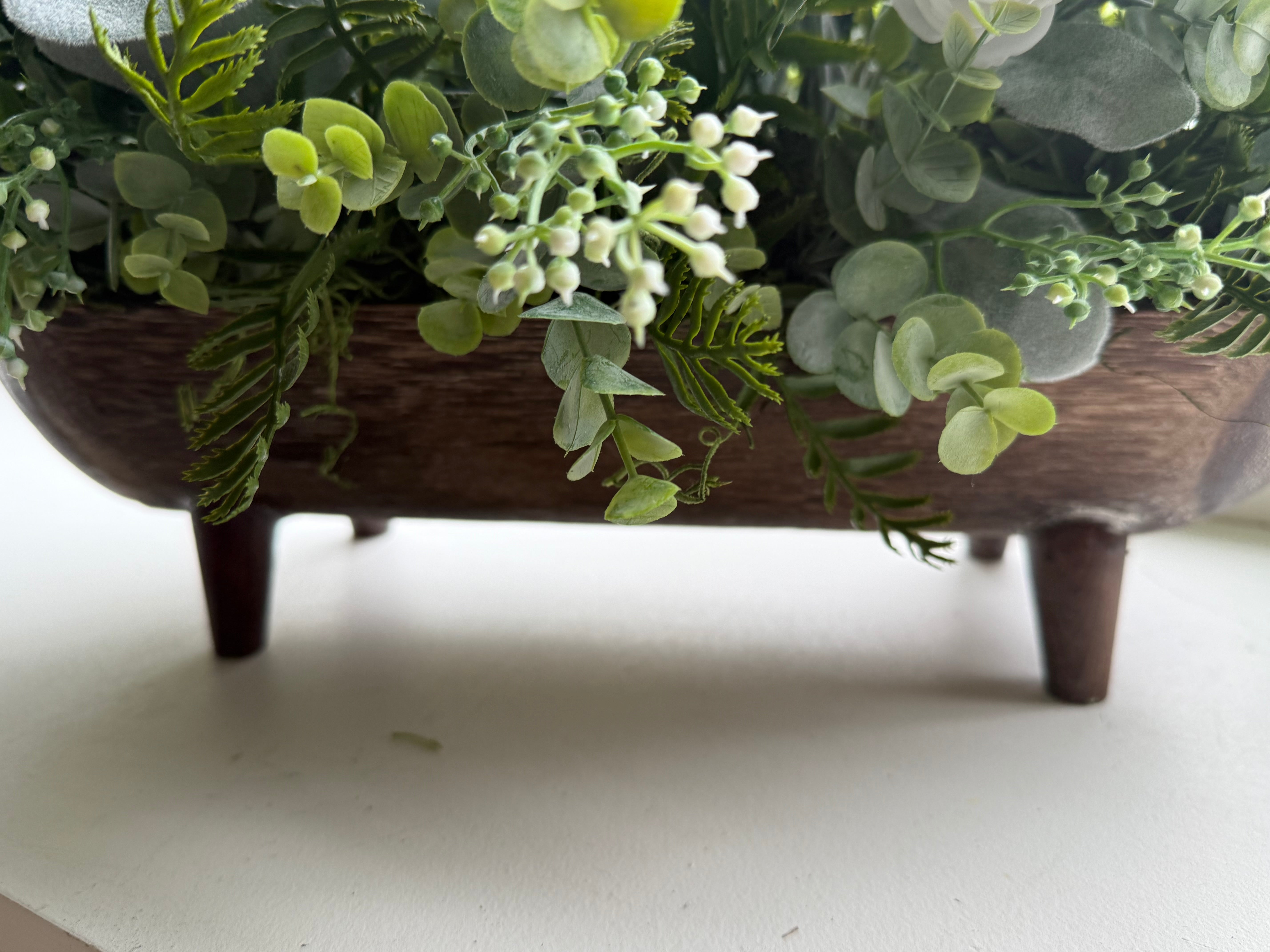 Ranunculus Blueberry Centrepiece