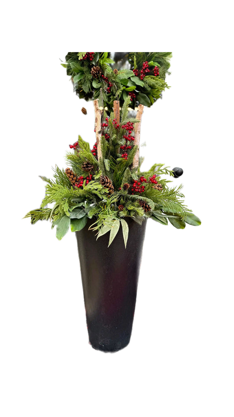 Winterberry urn filler