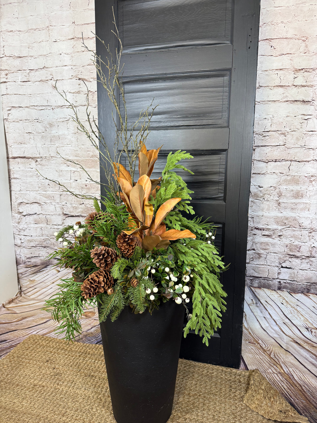 Magnolia Winter Planter Insert