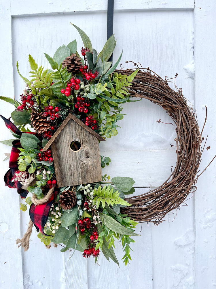 Christmas birdhouse wreath