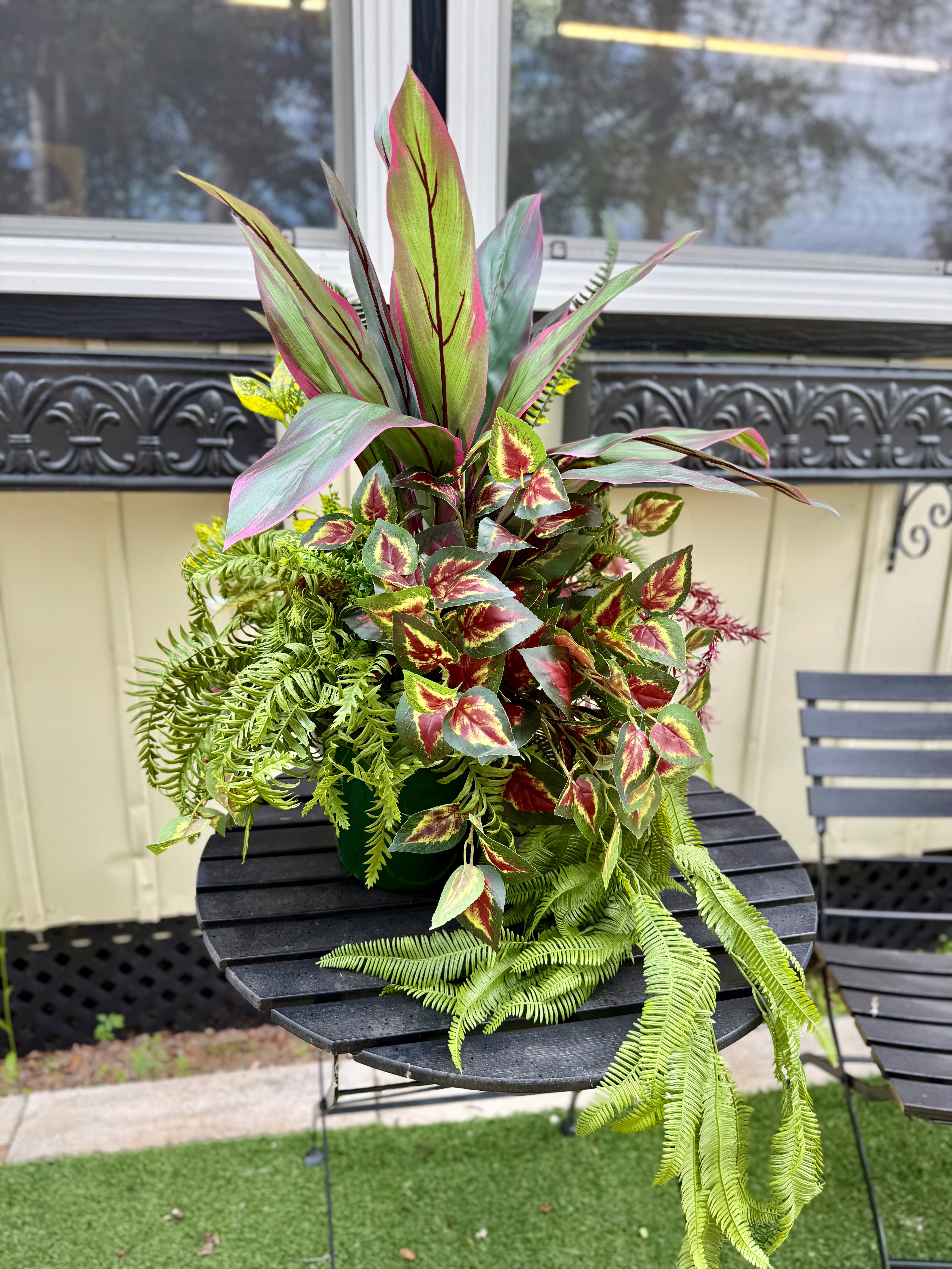 Artificial Mixed Planter