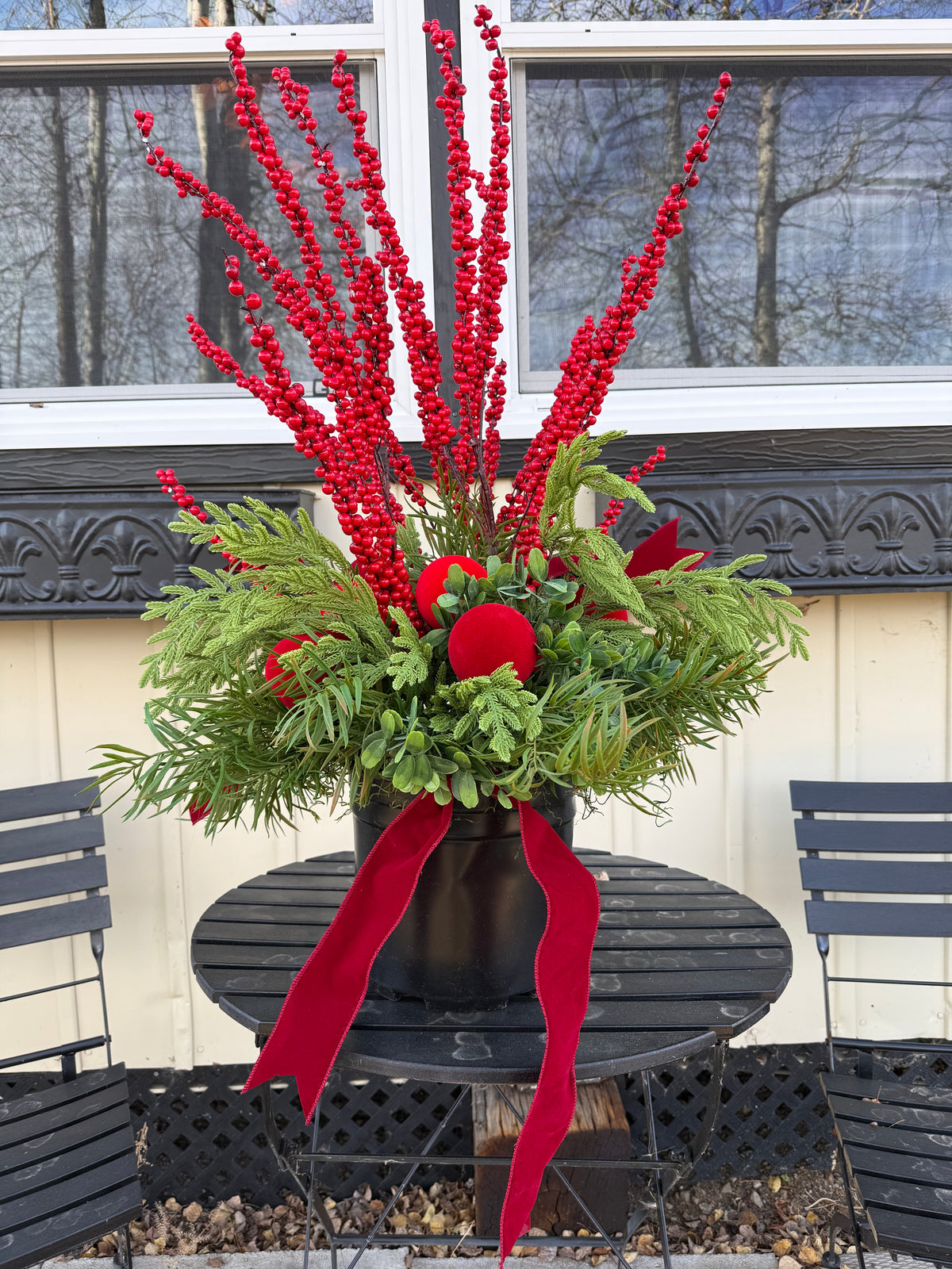 Red Berry Planter Insert