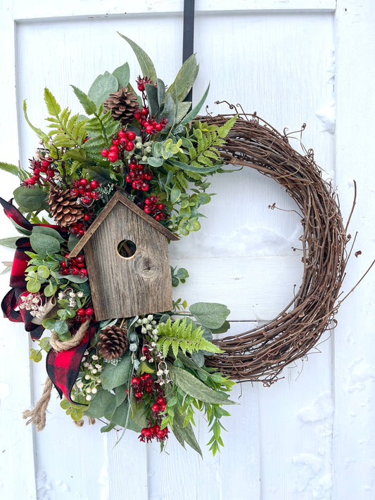 Christmas birdhouse wreath