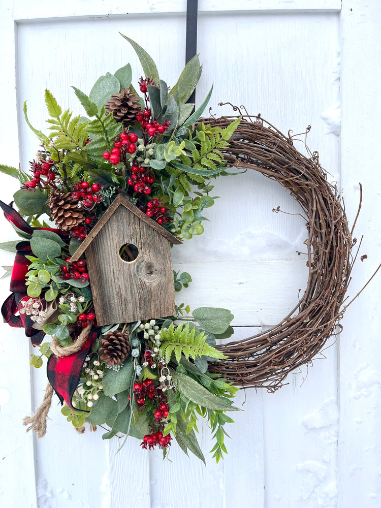 Christmas birdhouse wreath