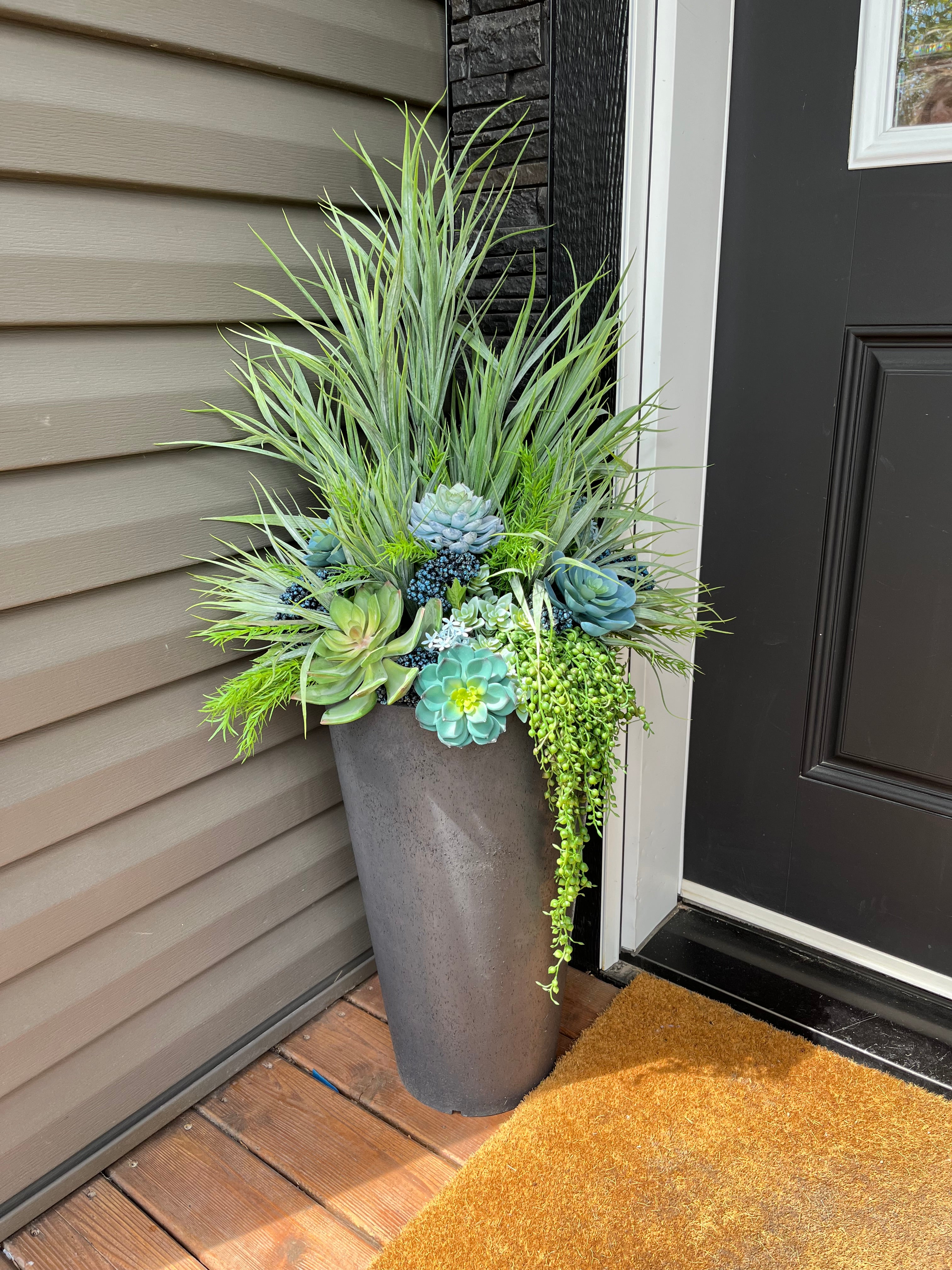 Blue and green planter insert