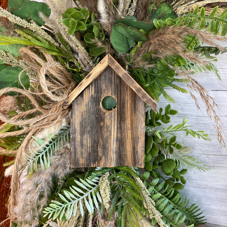 Barn Wood Birdhouse Wreath